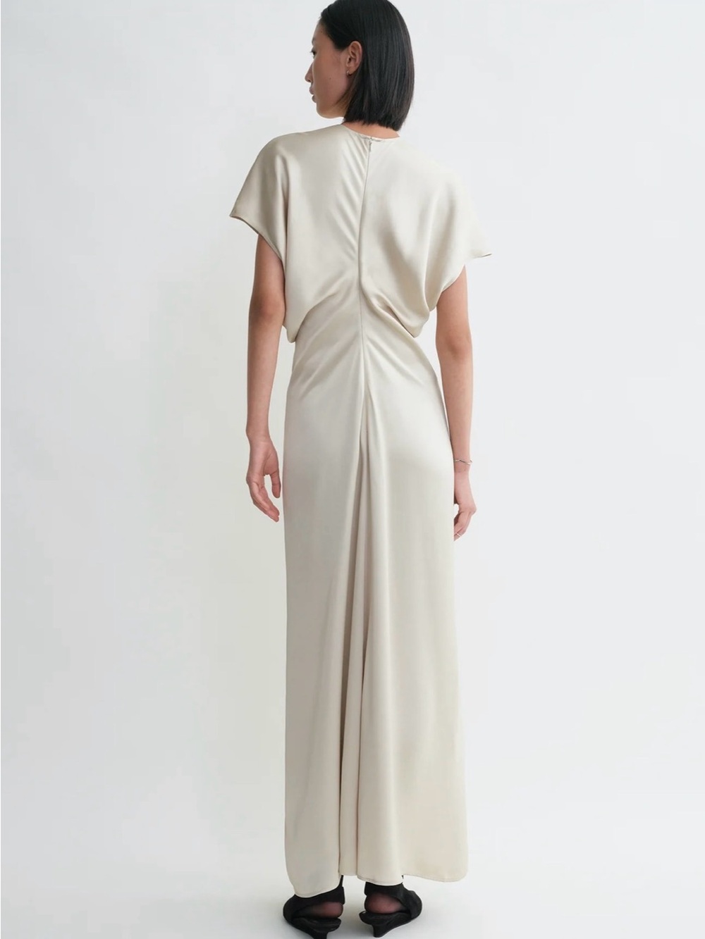 NWT Toteme Slouch Maxi Dress in Pearl - Picture 4 of 10